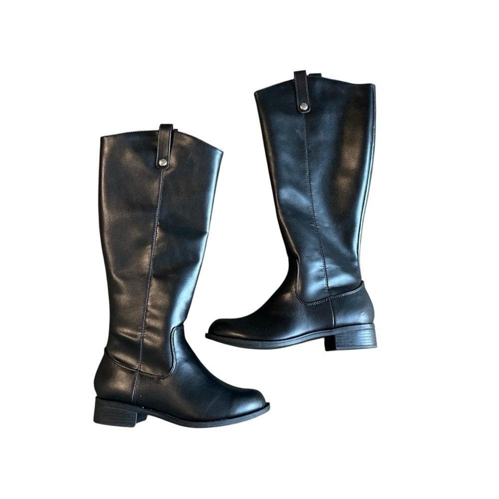 Soda Black Heeled Boots